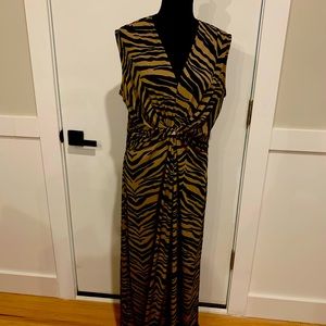 Iman Global Chic Long Sleeveless Dress Animal Print
